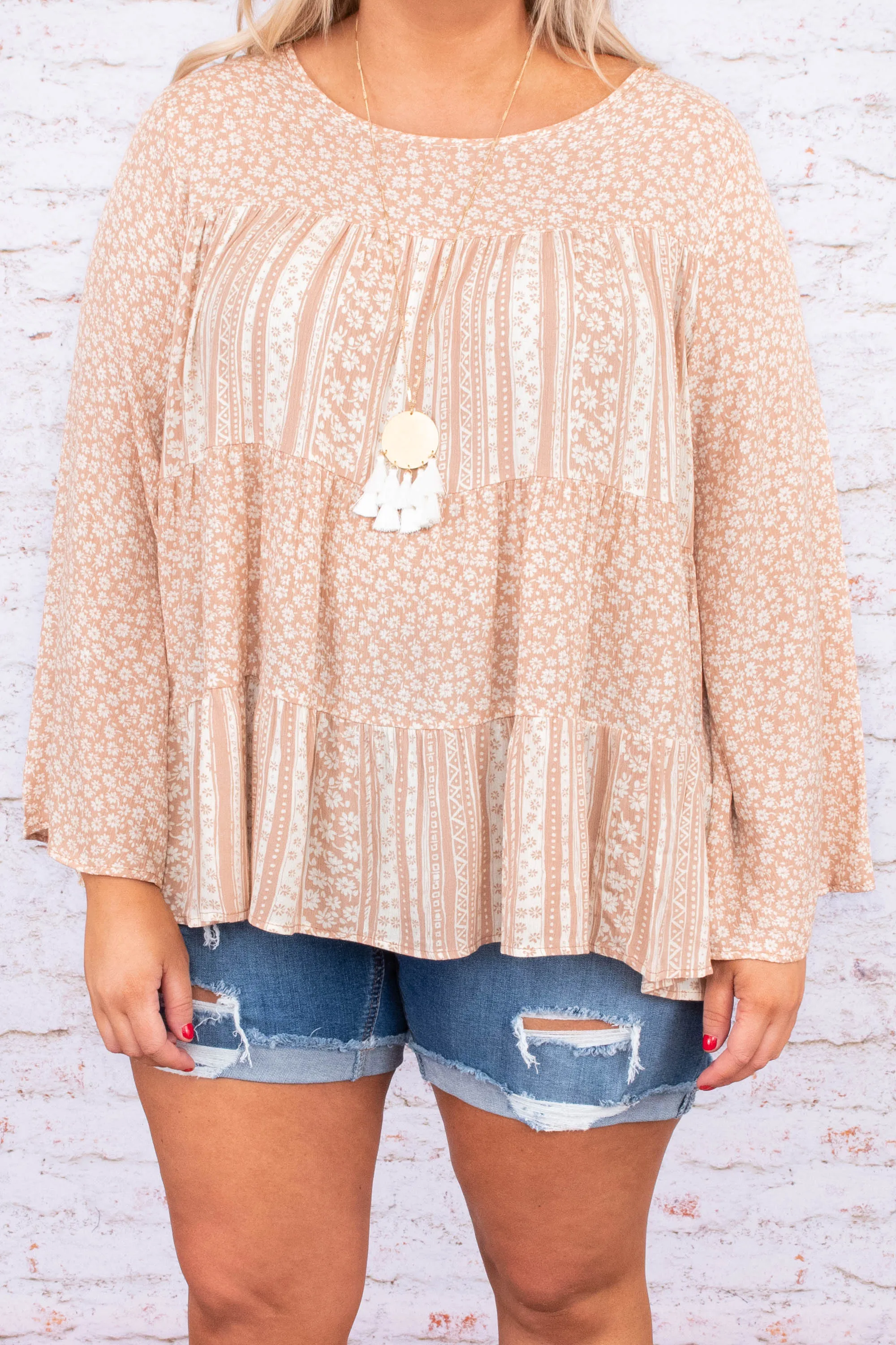 Breathless Charm Top, Peach