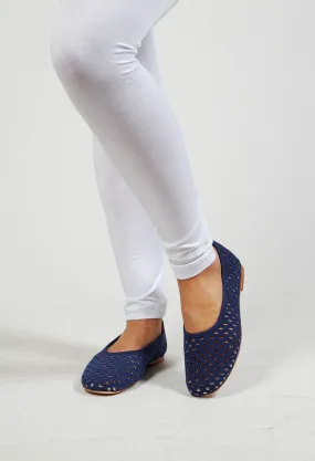 Net Style Cut Out Pumps in Azur