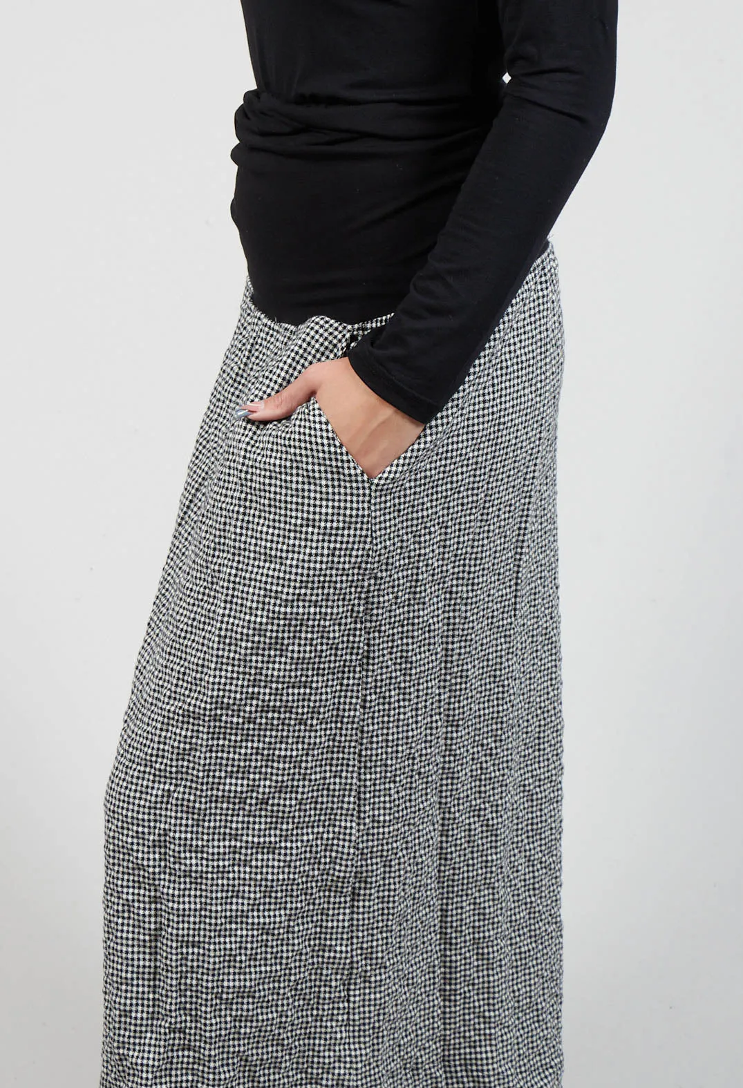 Tula Skirt in Nero