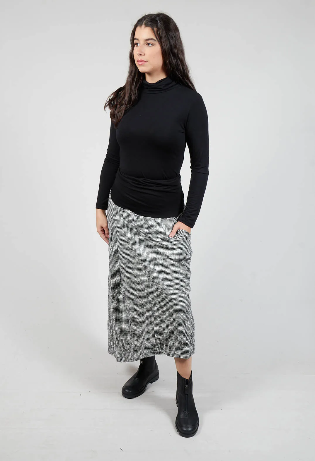 Tula Skirt in Nero